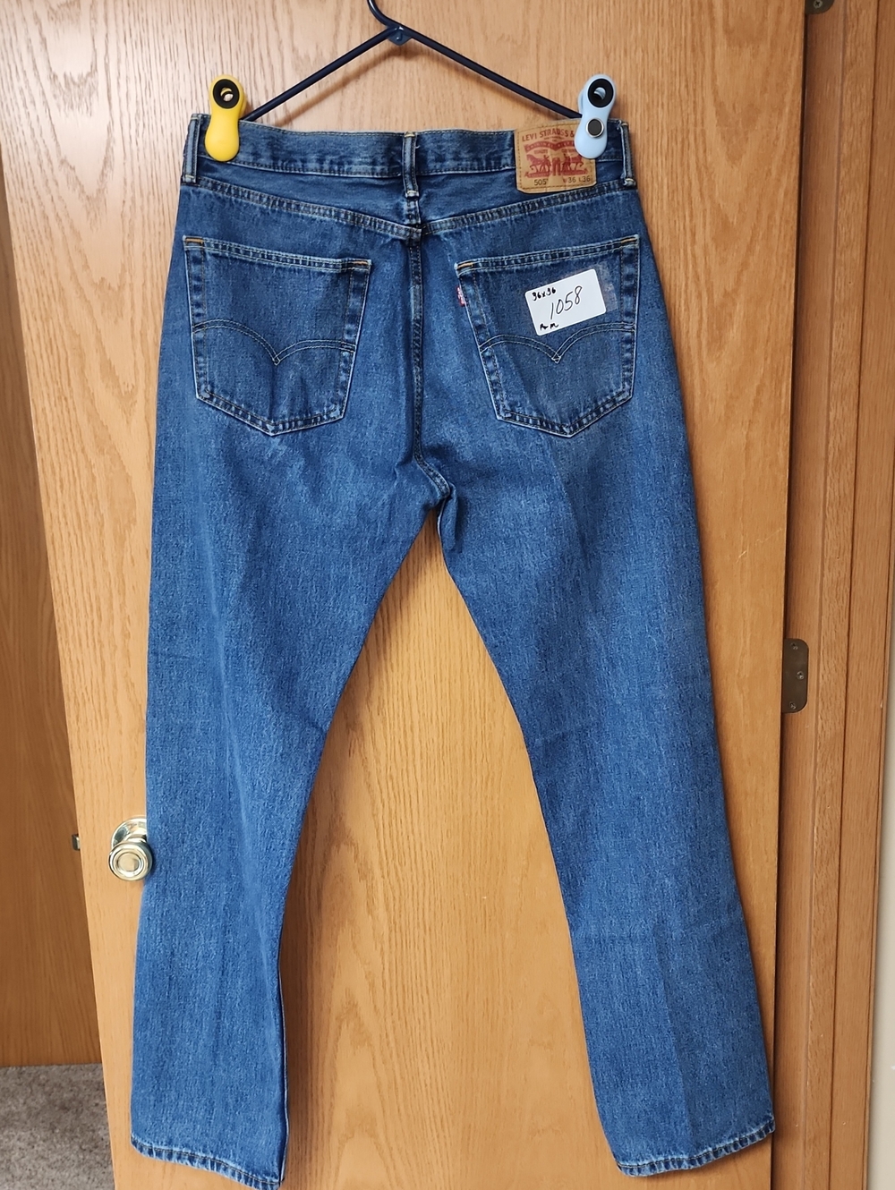 Levi's 505 Men's Straight Fit Blue Denim Jeans 36x36 number 1058
